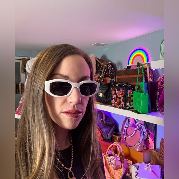 NEVER OPENED IN BOX ~ VERSACE Versace Men / Women Sunglasses 53mm in White - Picture 10 of 10